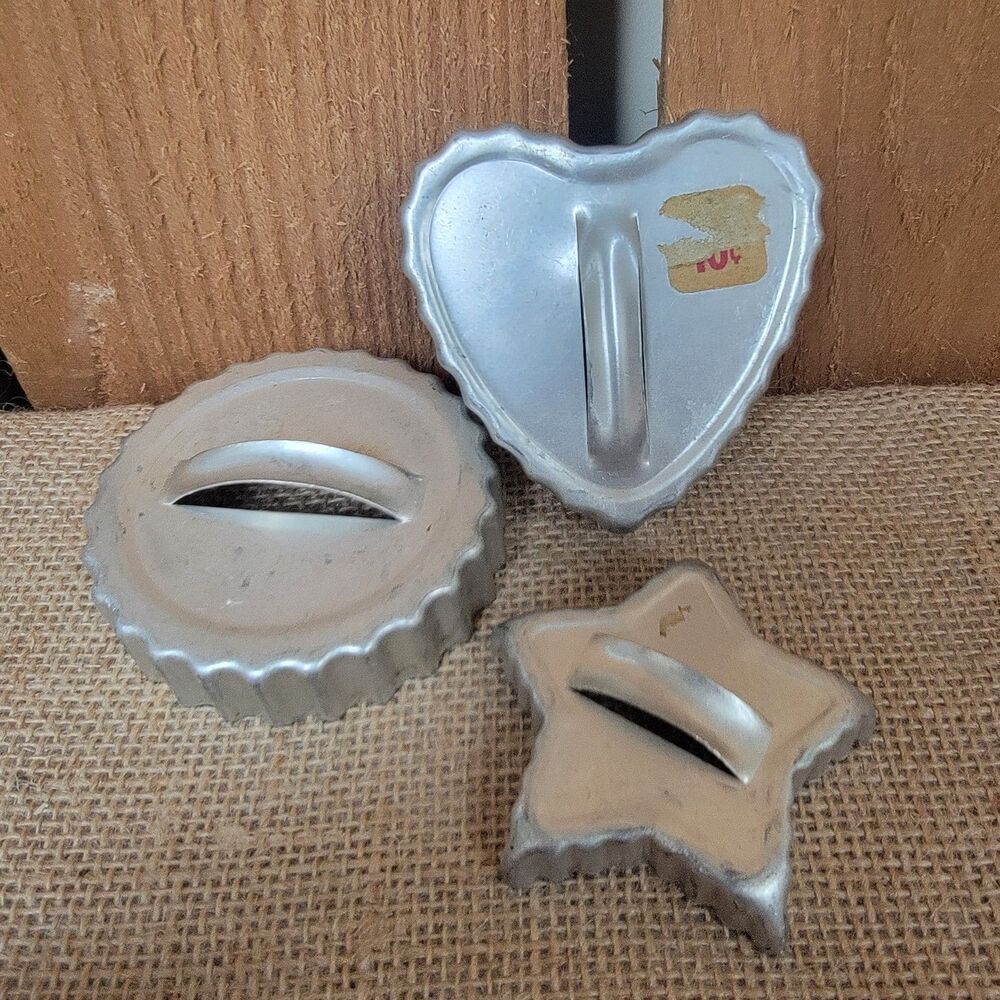 Vintage Aluminum Classic Cookie Cutters (Lot Of 3)